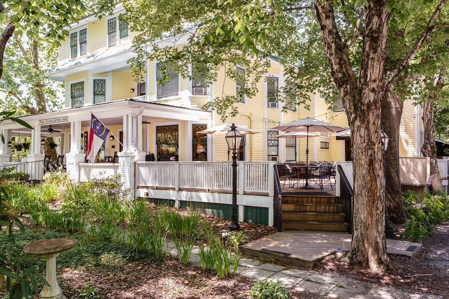 The Charleston Inn Hendersonville Nc Εξωτερικό φωτογραφία