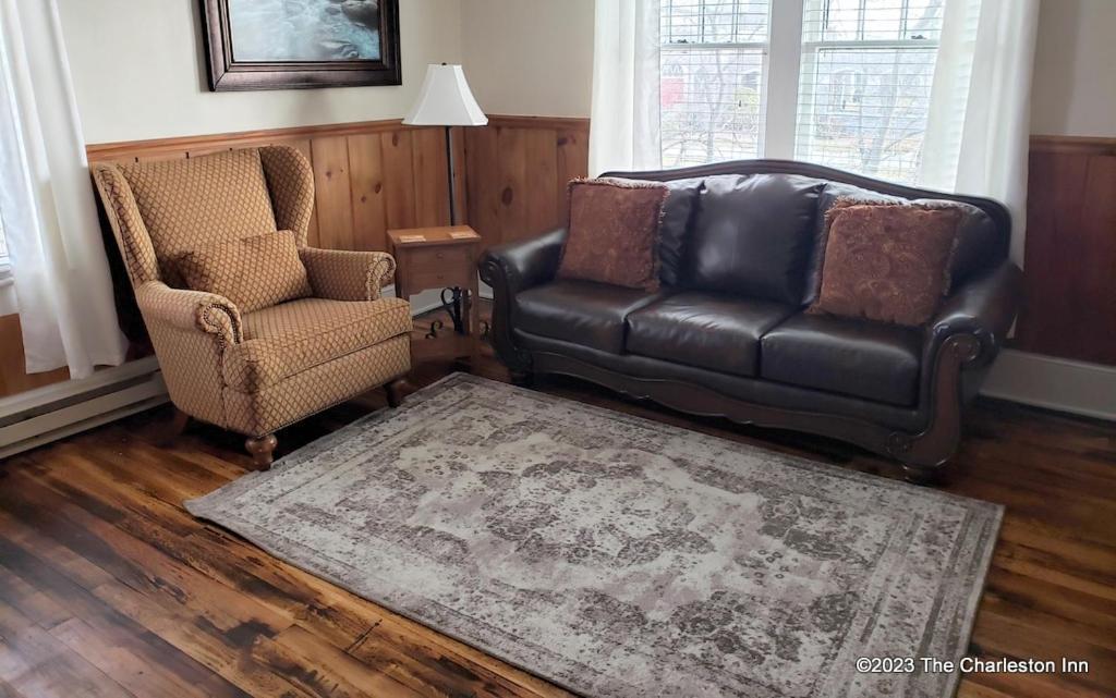 The Charleston Inn Hendersonville Nc Εξωτερικό φωτογραφία