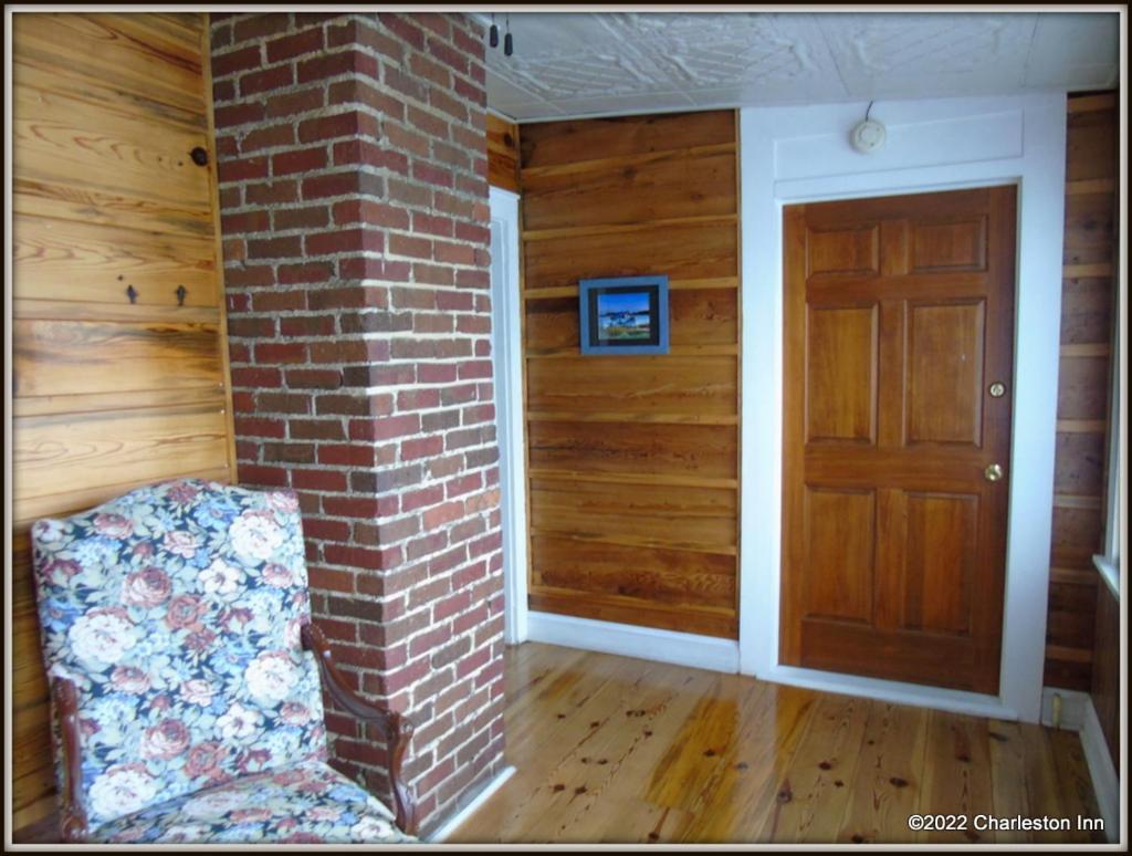 The Charleston Inn Hendersonville Nc Εξωτερικό φωτογραφία
