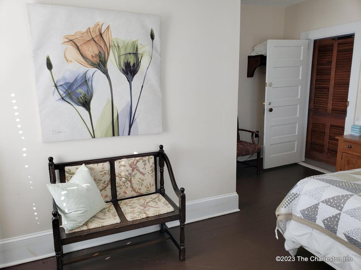 The Charleston Inn Hendersonville Nc Εξωτερικό φωτογραφία
