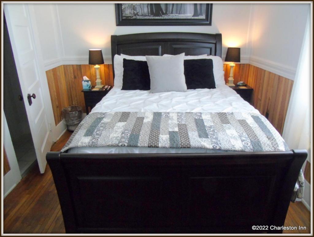 The Charleston Inn Hendersonville Nc Εξωτερικό φωτογραφία
