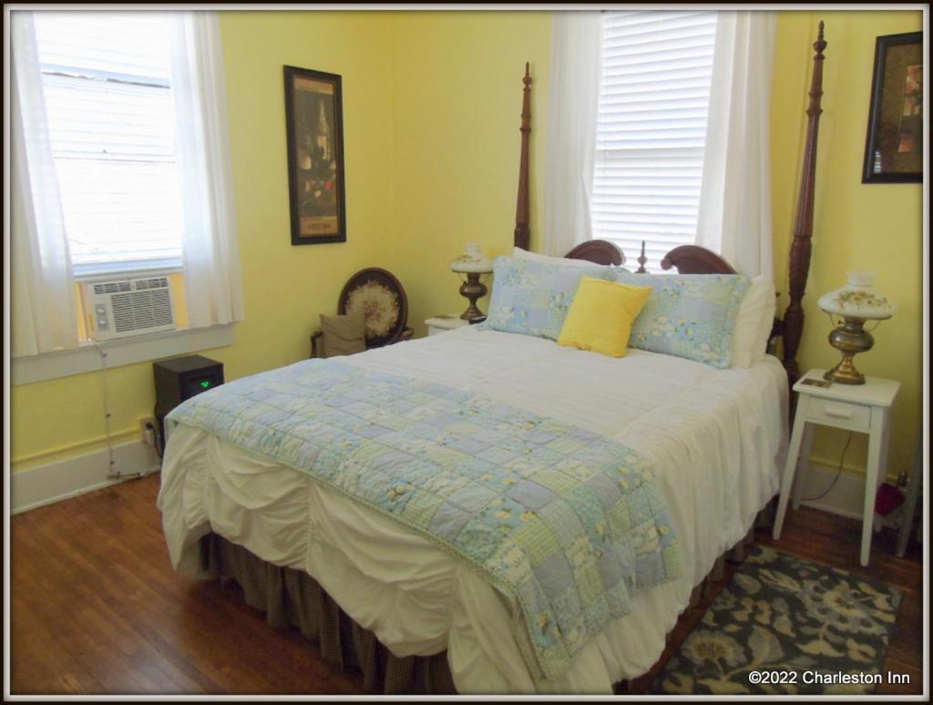 The Charleston Inn Hendersonville Nc Εξωτερικό φωτογραφία